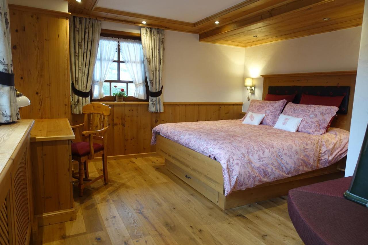 Hollhouse - Bed & Breakfast Hinterzarten Zewnętrze zdjęcie